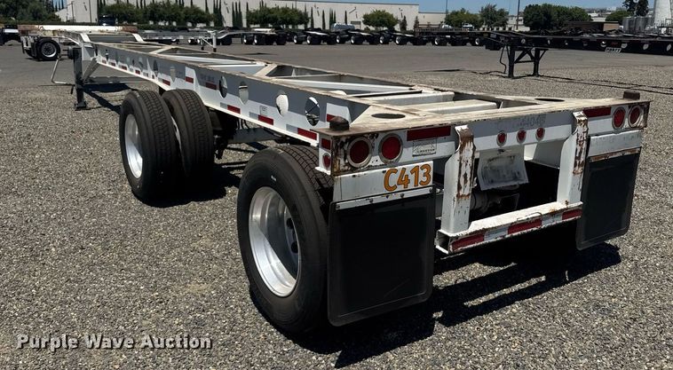 image for item DH8721 2015 Cheetah container trailer