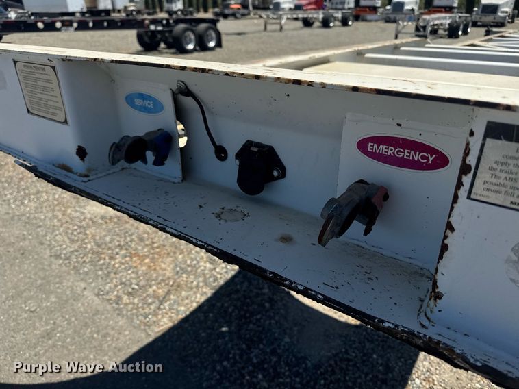 image for item DH8721 2015 Cheetah container trailer