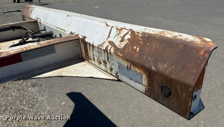 image for item DH8721 2015 Cheetah container trailer