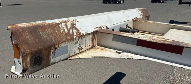 image for item DH8721 2015 Cheetah container trailer