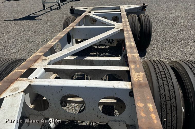 image for item DH8721 2015 Cheetah container trailer