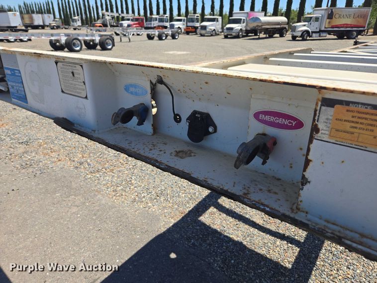 image for item DH8722 2015 Cheetah FB container trailer