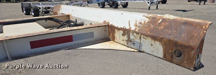 image for item DH8722 2015 Cheetah FB container trailer