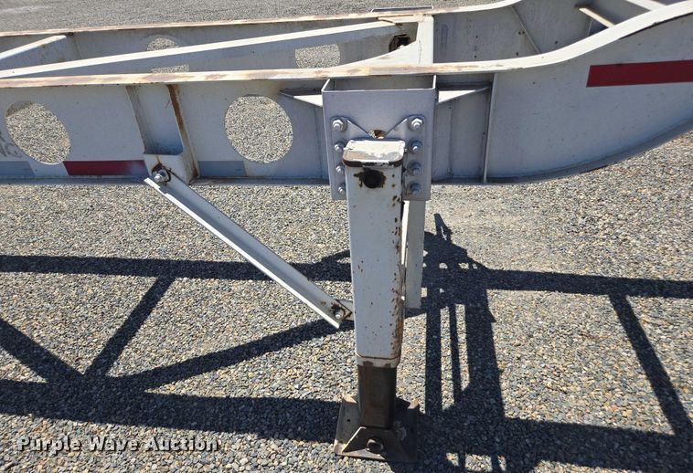 image for item DH8722 2015 Cheetah FB container trailer