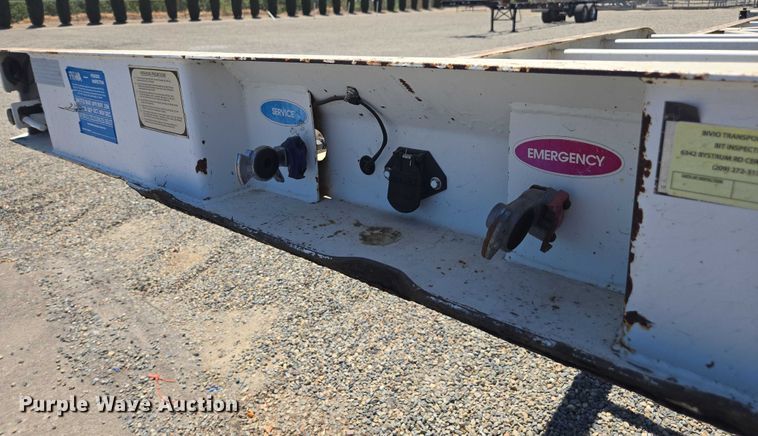 image for item DH8724 2015 Cheetah FB container trailer