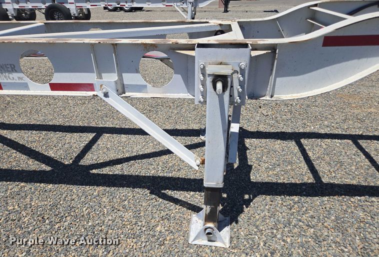 image for item DH8724 2015 Cheetah FB container trailer