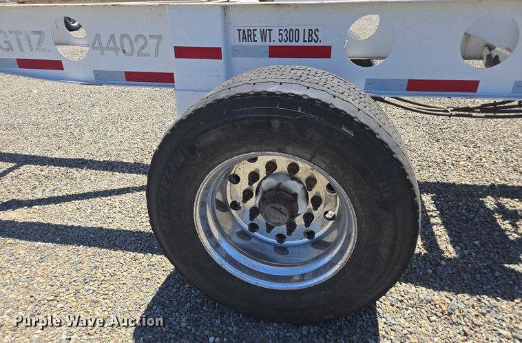 image for item DH8724 2015 Cheetah FB container trailer