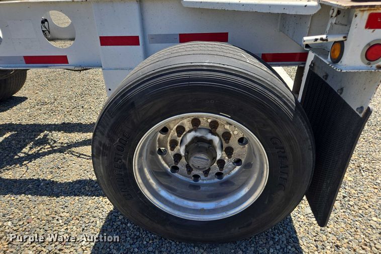 image for item DH8724 2015 Cheetah FB container trailer