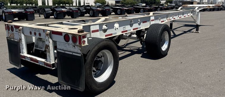 image for item DH8725 2015 Cheetah FB container trailer