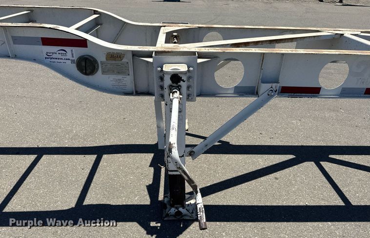 image for item DH8725 2015 Cheetah FB container trailer