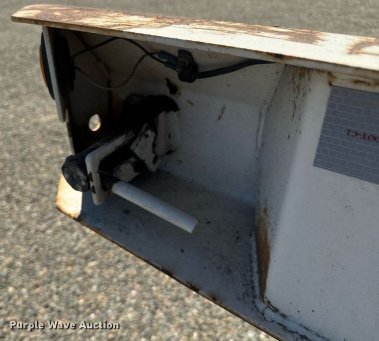 image for item DH8726 2016 Cheetah container trailer