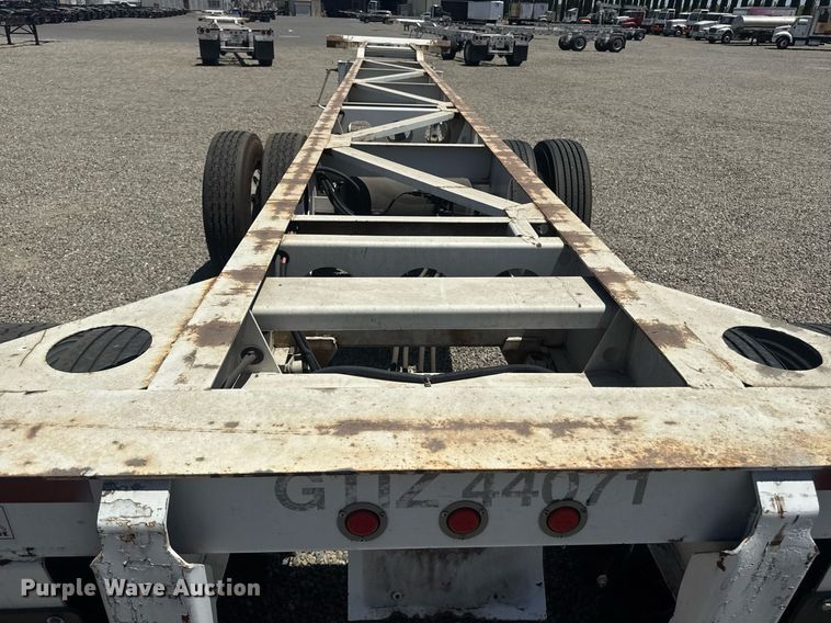 image for item DH8726 2016 Cheetah container trailer