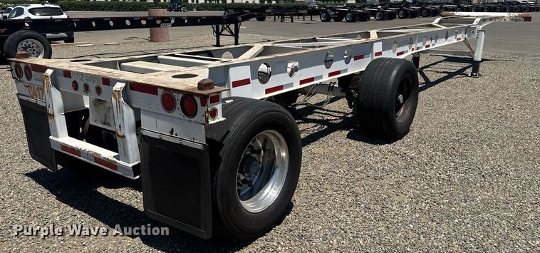 image for item DH8727 2015 Cheetah FB container trailer