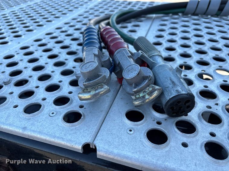 image for item DH8729 2016 Kenworth T880 semi truck