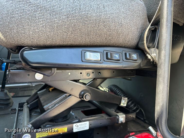 image for item DH8729 2016 Kenworth T880 semi truck