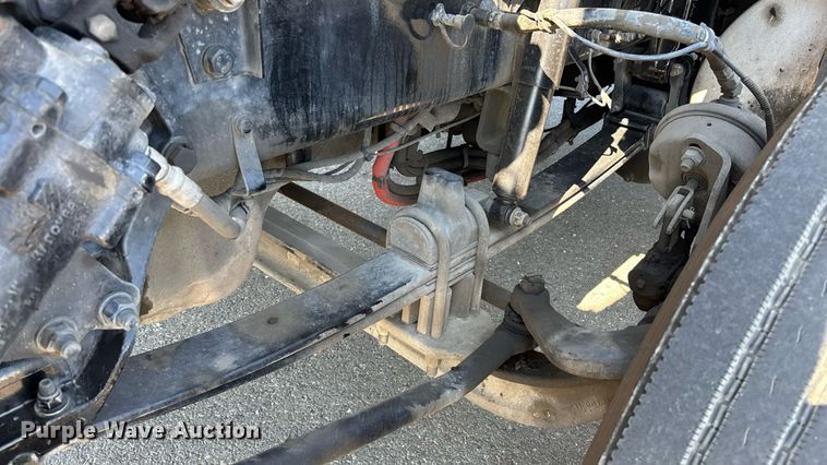 image for item DH8729 2016 Kenworth T880 semi truck