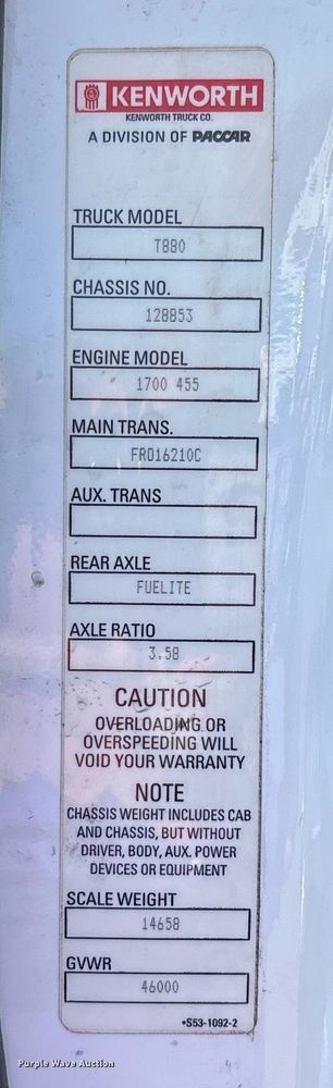 image for item DH8729 2016 Kenworth T880 semi truck