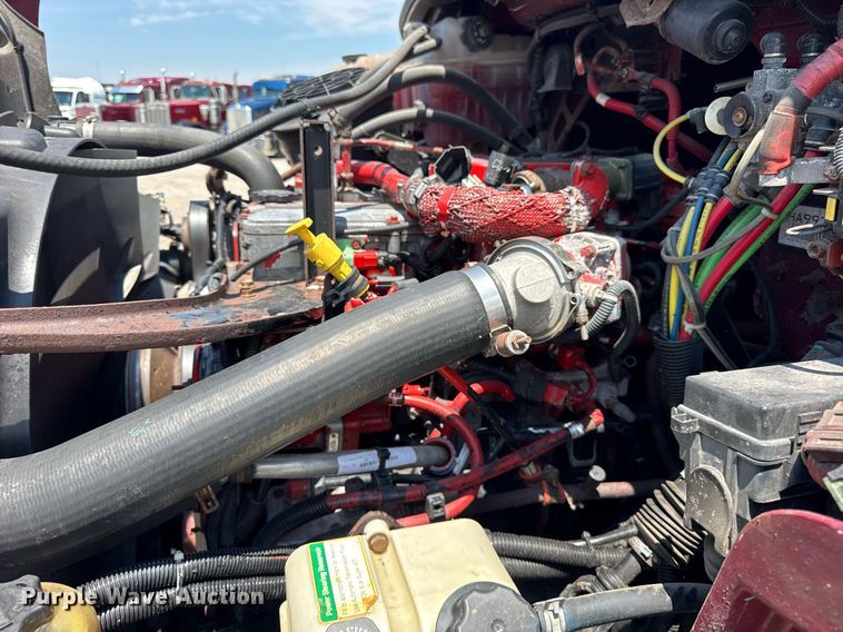 image for item DI9369 2016 Freightliner Business Class M2 truck cab and chassis