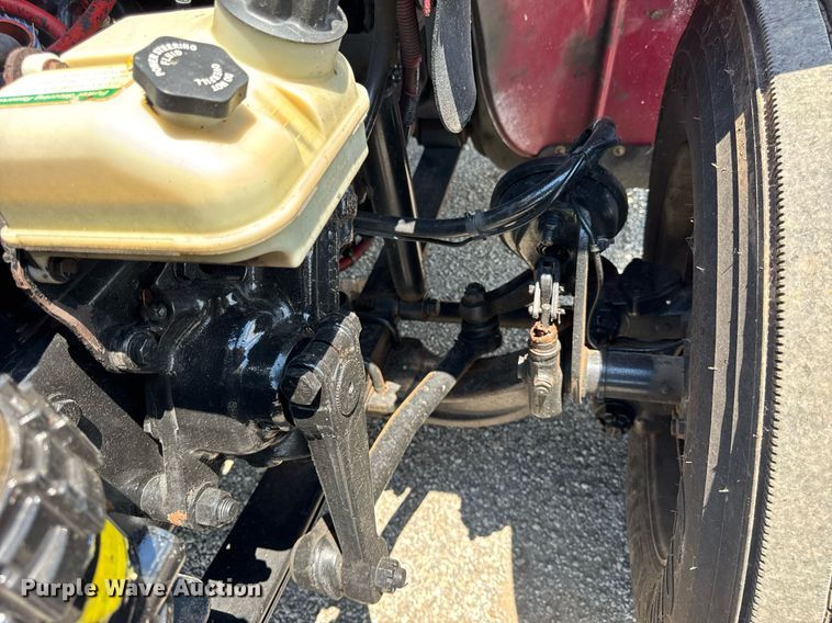 image for item DI9369 2016 Freightliner Business Class M2 truck cab and chassis