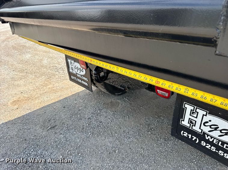 image for item DI9412 2000 Peterbilt 330 dump truck