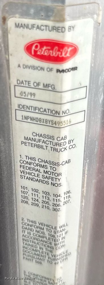 image for item DI9412 2000 Peterbilt 330 dump truck