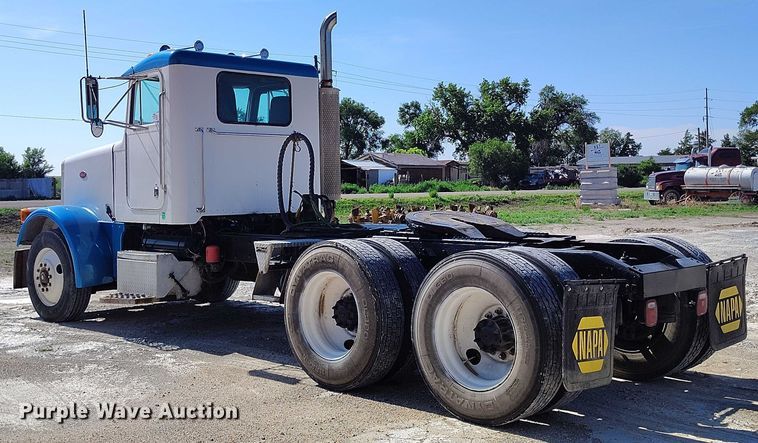 image for item DP4997 1995 Peterbilt  378 semi truck