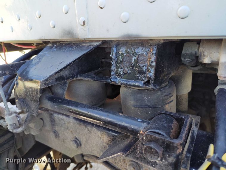 image for item DP4997 1995 Peterbilt  378 semi truck