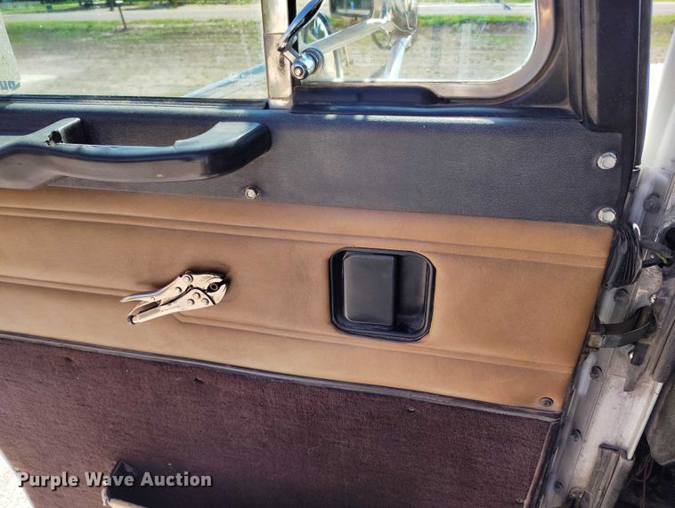 image for item DP4997 1995 Peterbilt  378 semi truck