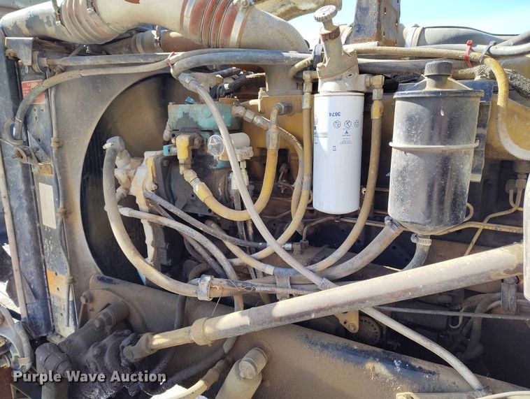 image for item DP4997 1995 Peterbilt  378 semi truck