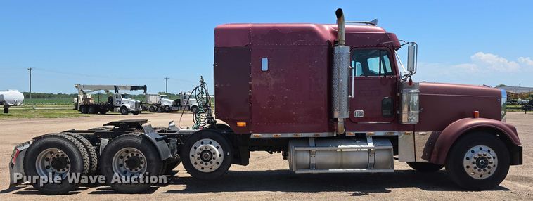 CAMIóN CAMAROTE 1998 FREIGHTLINER