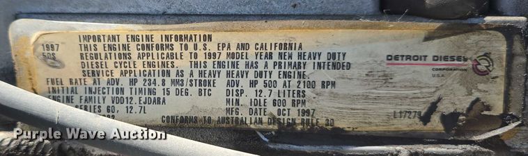 image for item DR3869 1998 Freightliner FLD120 semi truck