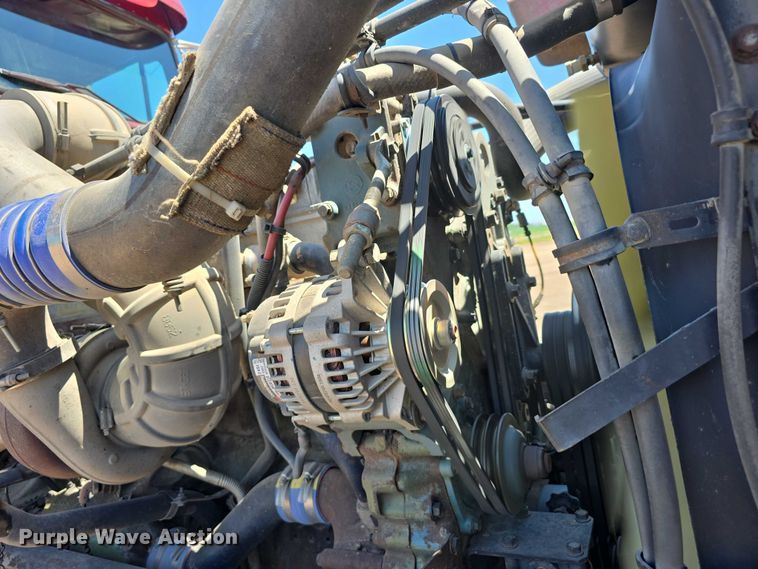 image for item DR3869 1998 Freightliner FLD120 semi truck