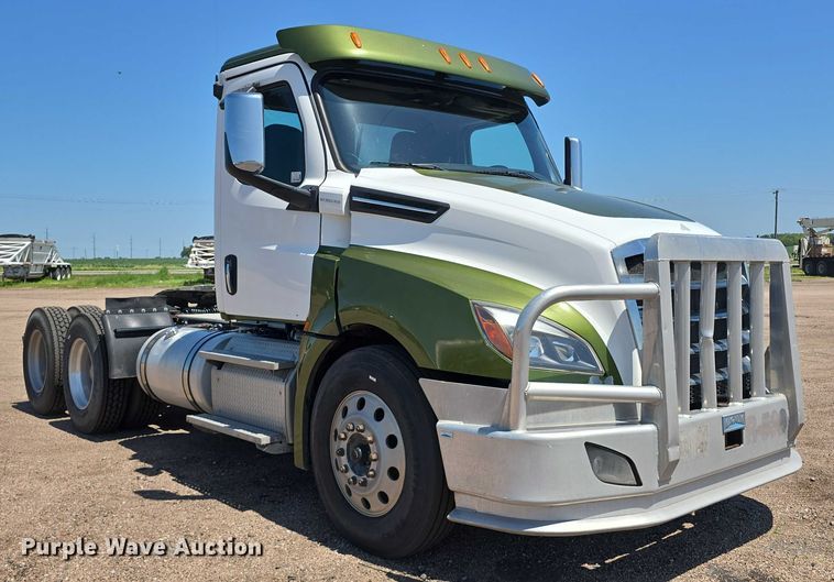 CAMIóN 2019 FREIGHTLINER