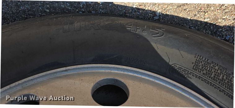 image for item DR3870 2019 Freightliner Cascadia 126 semi truck