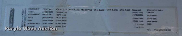 image for item DR3870 2019 Freightliner Cascadia 126 semi truck