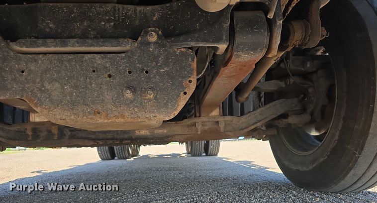 image for item DR3872 2019 Freightliner  Cascadia 126 semi truck