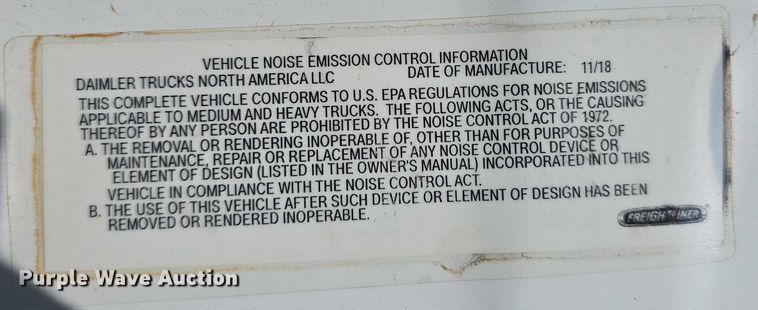 image for item DR3872 2019 Freightliner  Cascadia 126 semi truck