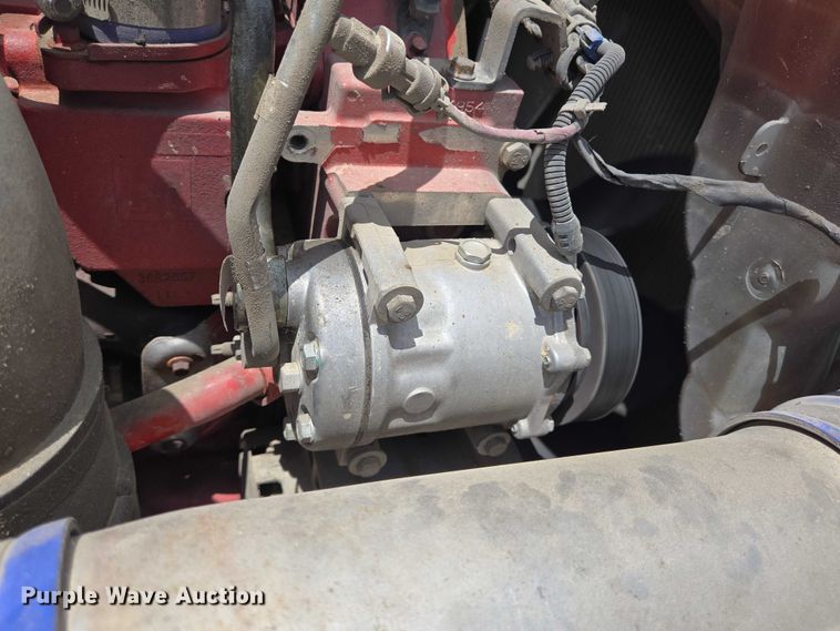 image for item DT4951 2020 Kenworth T880 semi truck