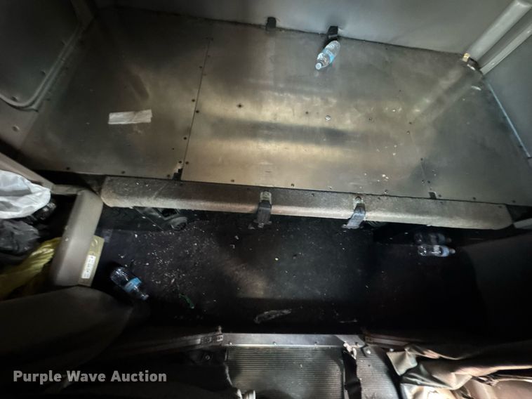 image for item DU9064 2014 Kenworth T660 semi truck