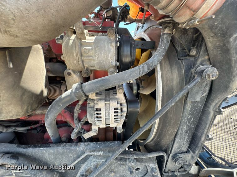 image for item DU9064 2014 Kenworth T660 semi truck