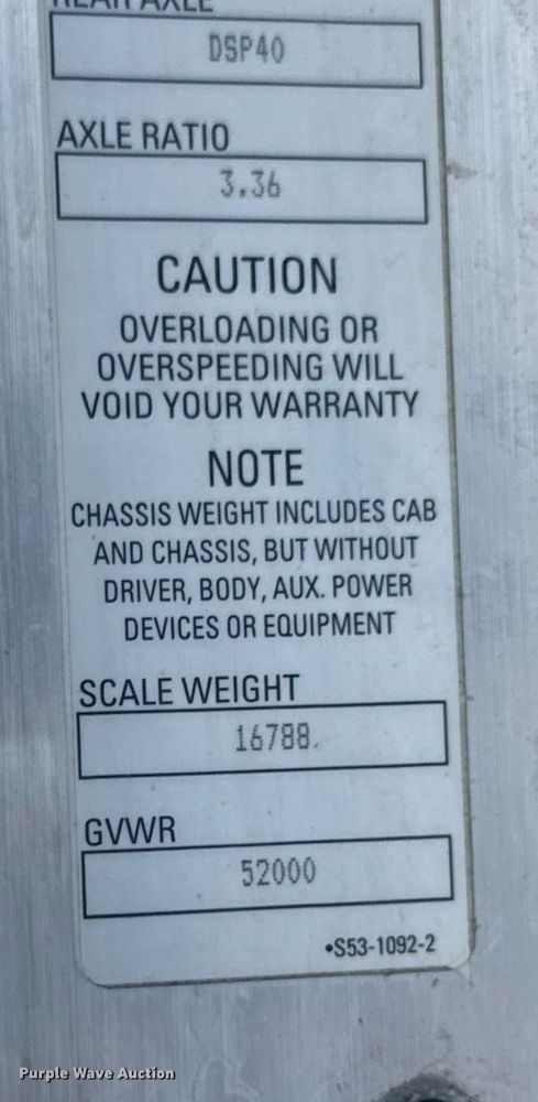 image for item DU9064 2014 Kenworth T660 semi truck