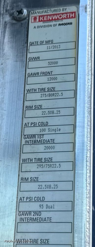 image for item DU9064 2014 Kenworth T660 semi truck