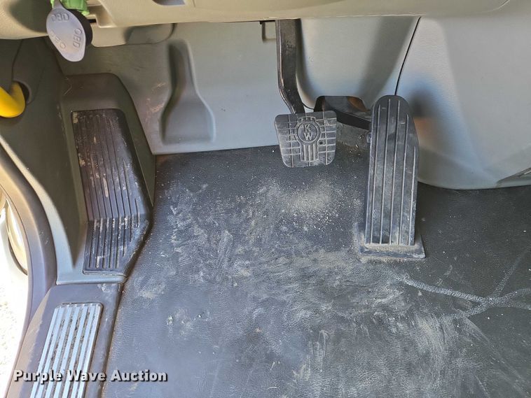 image for item DW7025 2017 Kenworth T680 semi truck