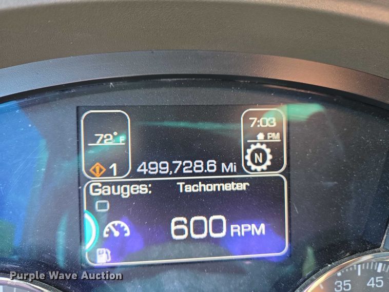 image for item DW7025 2017 Kenworth T680 semi truck