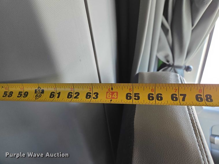 image for item DW7025 2017 Kenworth T680 semi truck