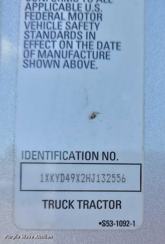 image for item DW7025 2017 Kenworth T680 semi truck