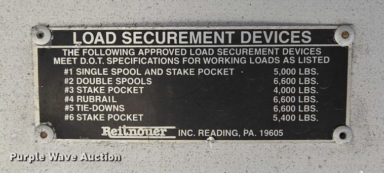 image for item DW7027 2008 Reitnouer flatbed trailer