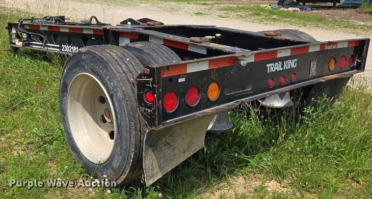 image for item DW7070 2008 Trail King stinger axle