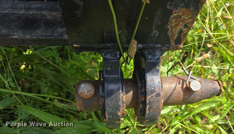 image for item DW7070 2008 Trail King stinger axle