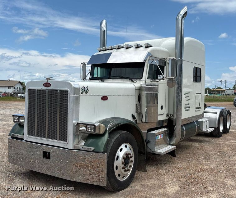 CAMIóN CAMAROTE 2003 PETERBILT